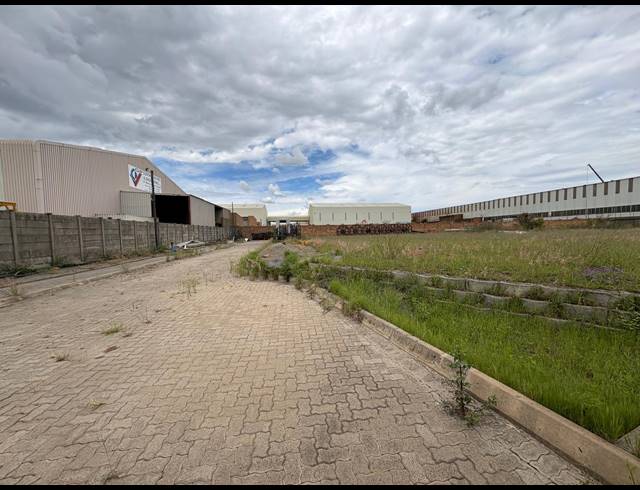 3,646M² VACANT LAND FOR SALE IN VAALPARK